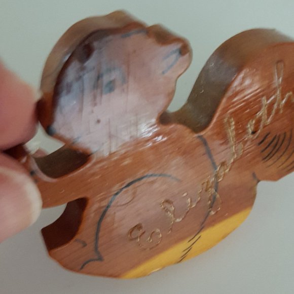 Vintage Squirrel Brooch Pin "Elizabeth" *AS IS* - Picture 4 of 11